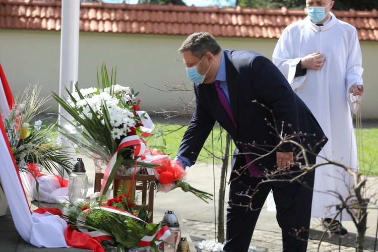 Msza św. za ofiary zbrodni katyńskiej i katastrofy smoleńskiej