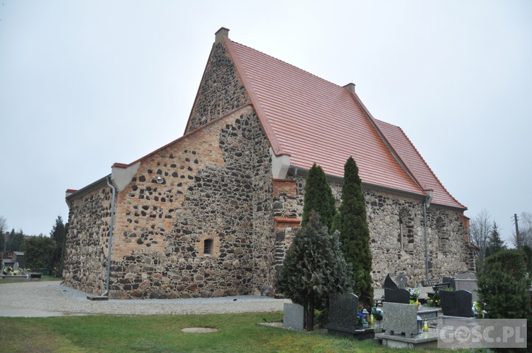 Zapraszamy do kościoła w Rudnie