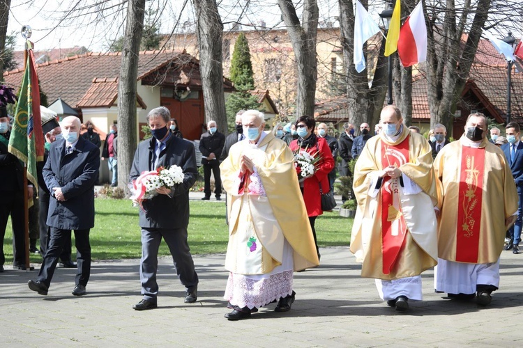 Msza św. za ofiary zbrodni katyńskiej i katastrofy smoleńskiej