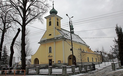 	Rozbudowany w 2008 r. kościół bulowicki.