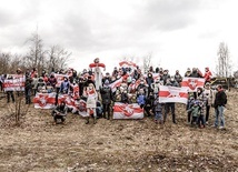 Białorusini w miarę możliwości spotykają się na obchodach świąt i tradycji narodowych. W tym roku paleniem marzanny przywitali początek wiosny.