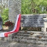 W 1964 roku w miejscu kaźni postawiono pomnik upamiętniający pomordowanych.