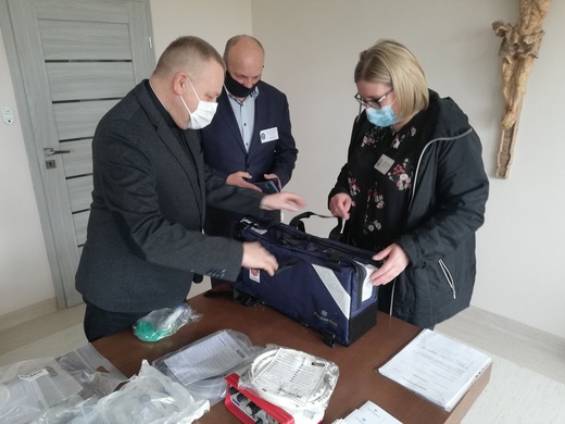 Respirator dla Szpitala Pediatrycznego w Bielsku-Białej od Caritas