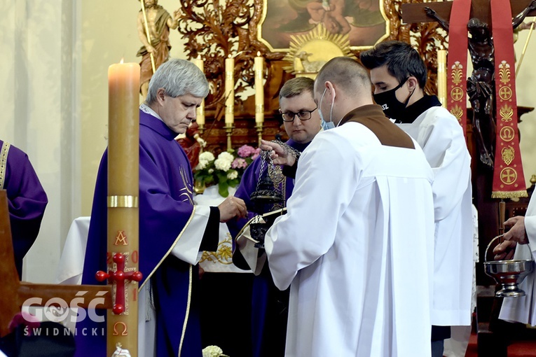 Pogrzeb ks. Stanisława Pluty, wieloletniego proboszcza parafii w Wirach