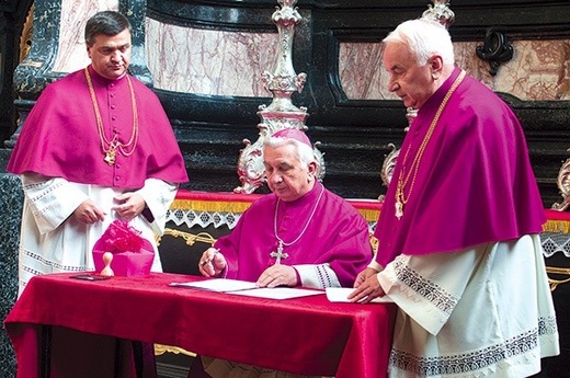 Abp Wojciech Ziemba w obiektywie GN