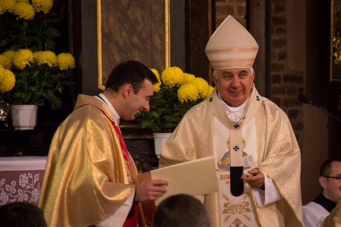 Abp Wojciech Ziemba w obiektywie GN