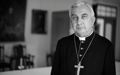 Zmarł pochodzący z Wampierzowa abp Wojciech Ziemba