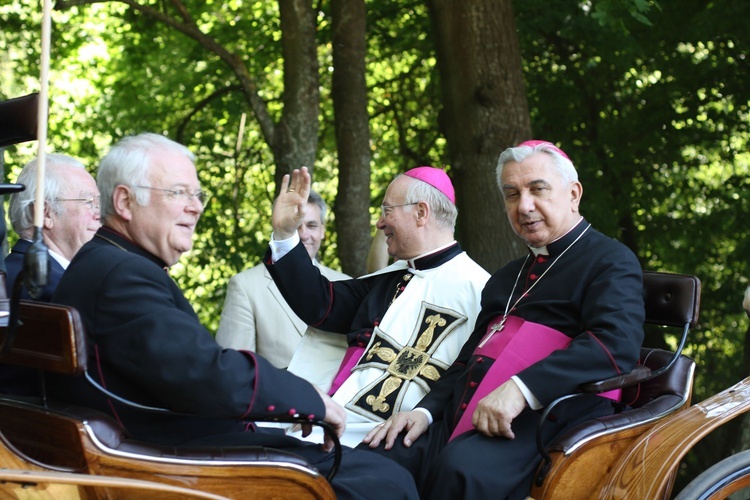 Abp Wojciech Ziemba w obiektywie GN