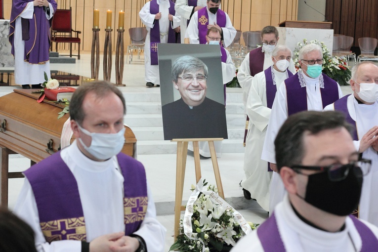 Pogrzeb ks. Mirosława Nowaka w Świątyni Opatrzności Bożej [GALERIA]