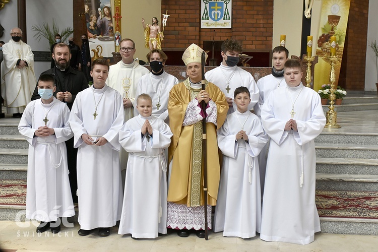 Błogosławieństwo ceremoniarzy i lektorów w diecezji świdnickiej 2021