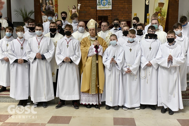 Błogosławieństwo ceremoniarzy i lektorów w diecezji świdnickiej 2021