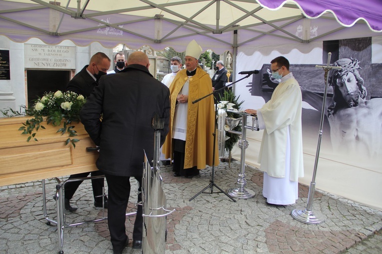Tarnów pożegnał śp. ks. prał. Stanisława Gurgula