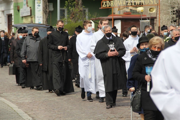 Tarnów pożegnał śp. ks. prał. Stanisława Gurgula