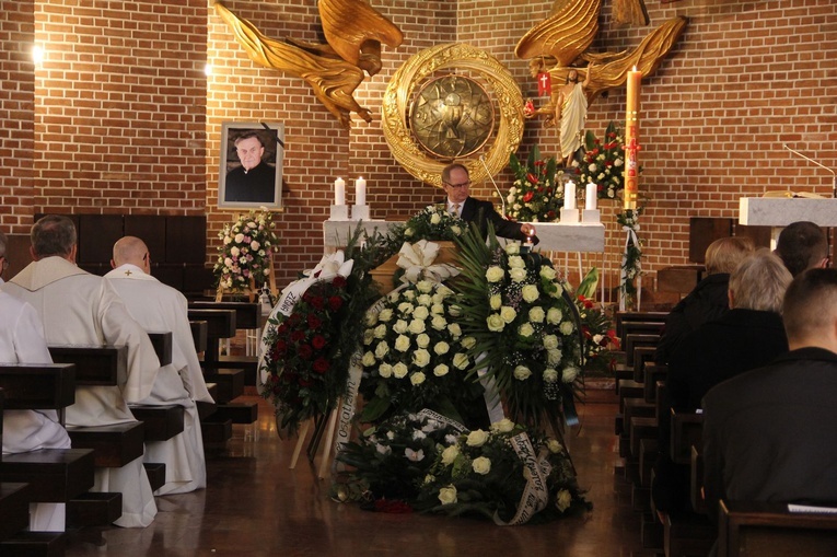 Tarnów pożegnał śp. ks. prał. Stanisława Gurgula