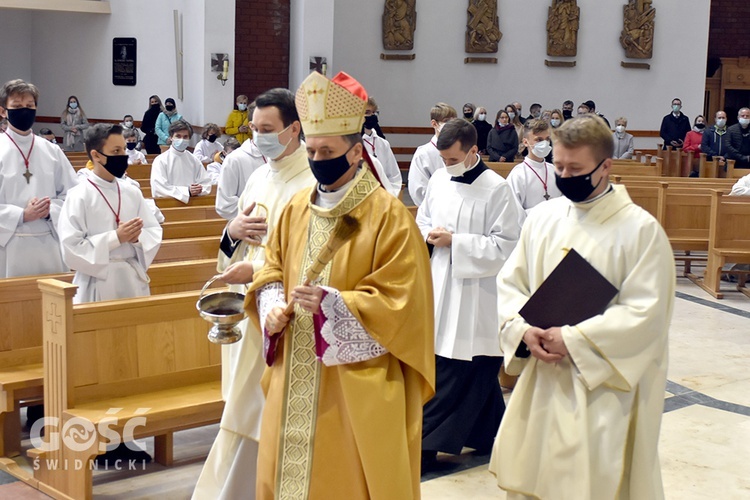 Błogosławieństwo ceremoniarzy i lektorów w diecezji świdnickiej 2021