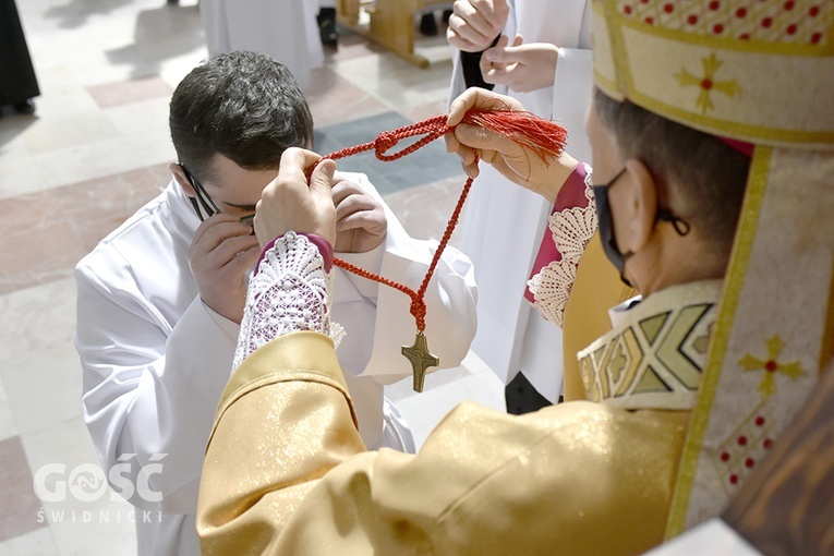 Błogosławieństwo ceremoniarzy i lektorów w diecezji świdnickiej 2021