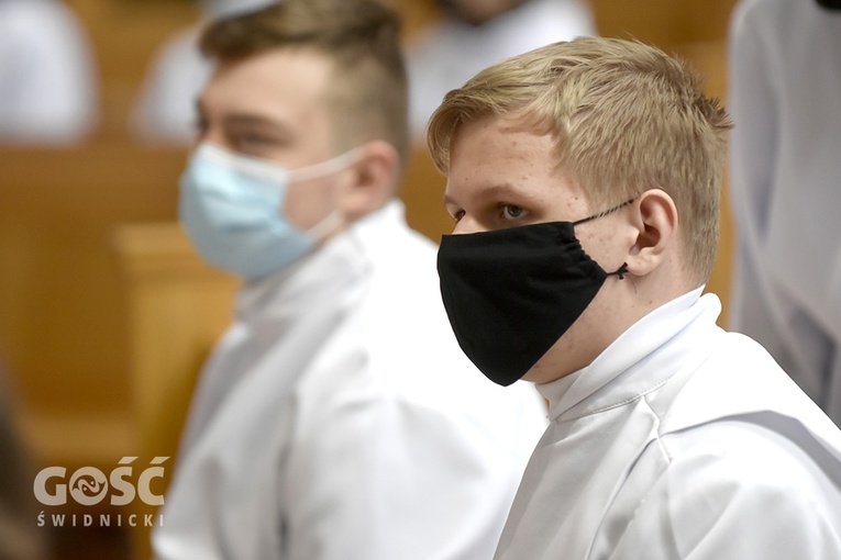 Błogosławieństwo ceremoniarzy i lektorów w diecezji świdnickiej 2021