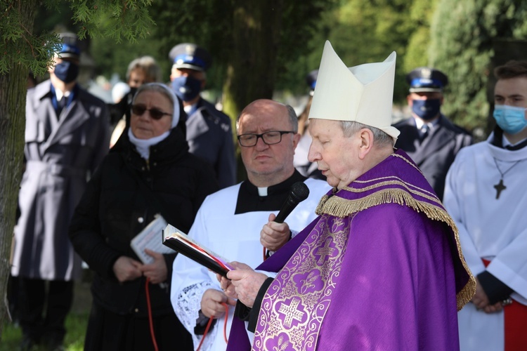 Pogrzeb śp. ks. kan. Pawła Mieleckiego w Kętach