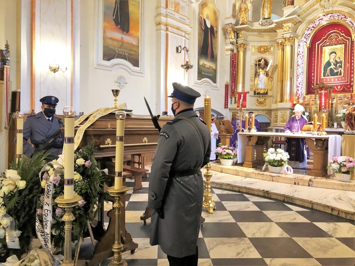 Pogrzeb śp. ks. kan. Pawła Mieleckiego w Kętach