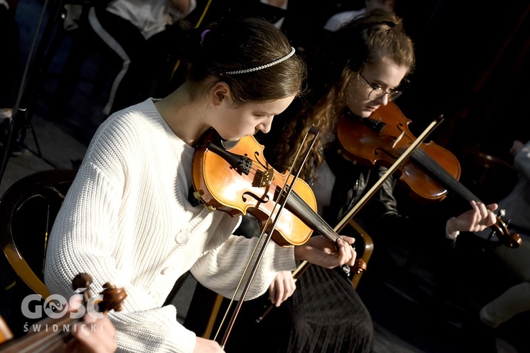 Warsztaty muzyczne w Nowej Rudzie przed "Sygnałem Miłosierdzia"