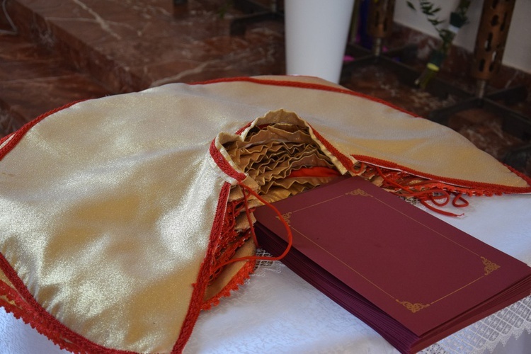 Nowi ministranci w Dobrej