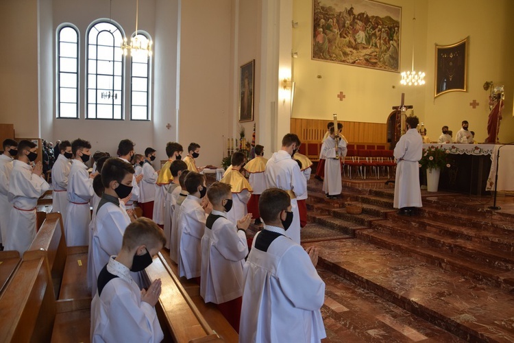 Nowi ministranci w Dobrej