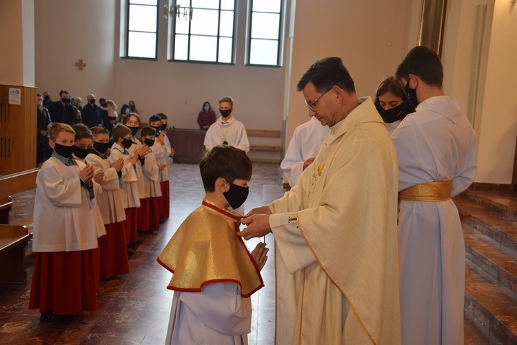 Nowi ministranci w Dobrej