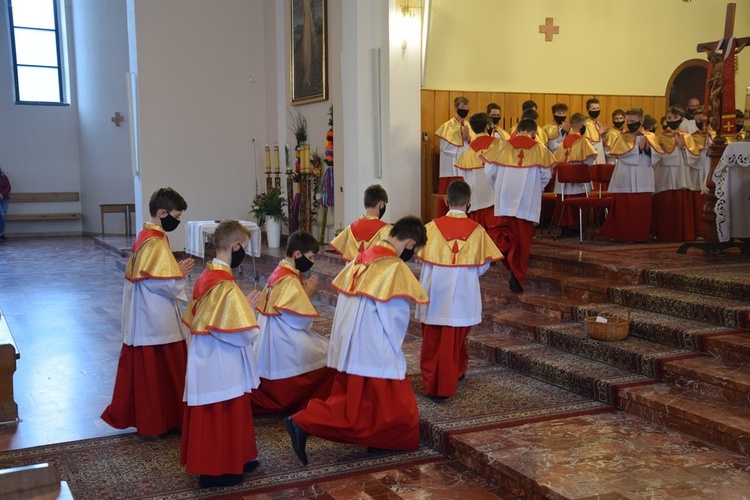 Nowi ministranci w Dobrej