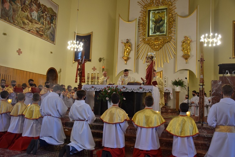 Nowi ministranci w Dobrej