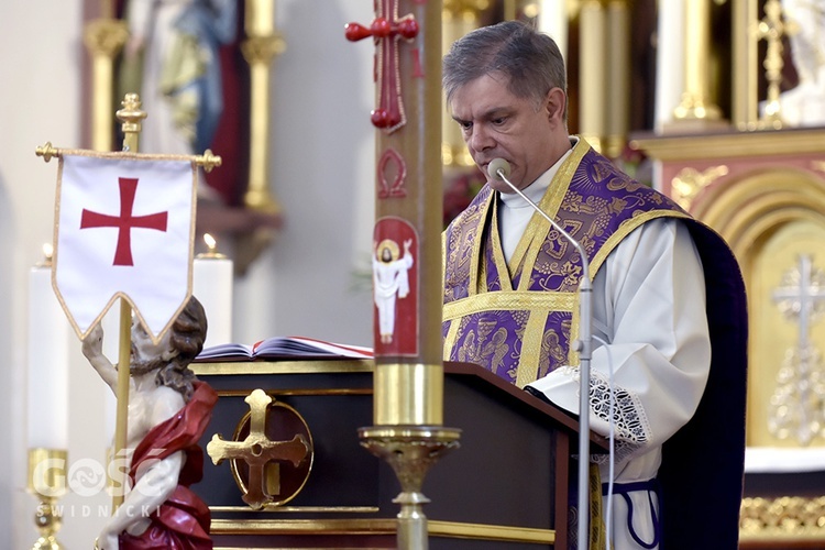 Wałbrzych. Pogrzeb s. Sylwii, zakrystianki parafii pw. św. Jerzego i MB Różańcowej