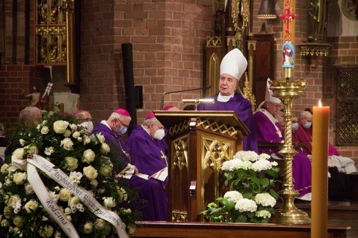 Pogrzeb abp. Wojciecha Ziemby