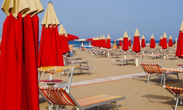 Nadzwyczajne zasady sanitarne będą obowiązywać na plażach w Rimini