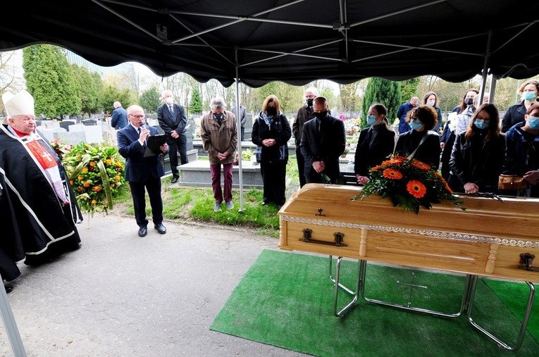 Uroczystości pogrzebowe prof. Mirosława Handkego (1946-2021)