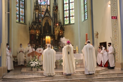 Katowice - Szopienice. Msza św. z okazji 100-lecia III powstania śląskiego