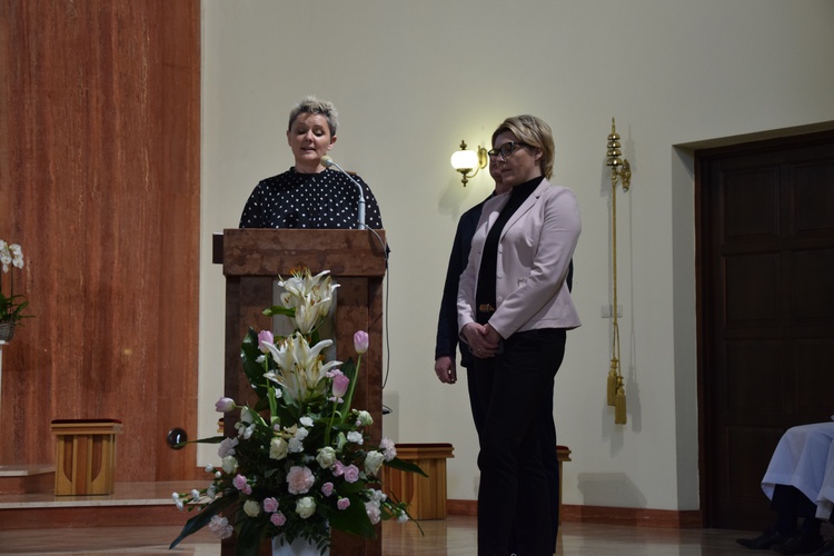 Zakończenie roku szkolnego klas maturalnych w "Klasyku"