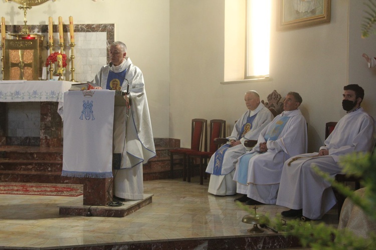 Łękawka. Poświęcenie kapliczki Matki Bożej Królowej Pokoju