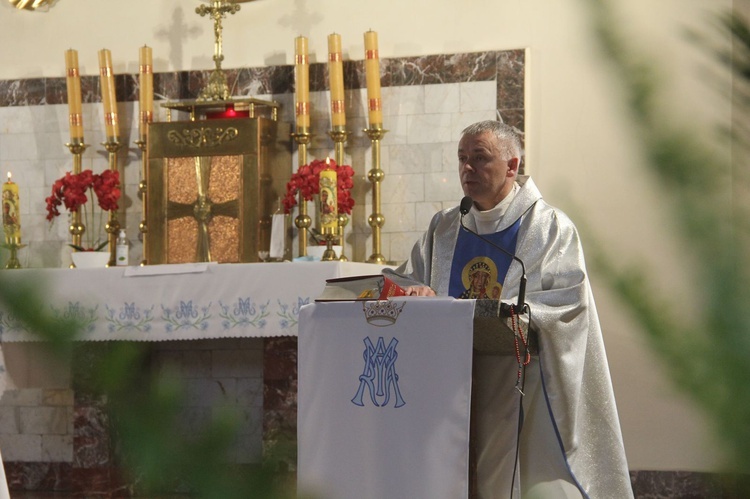 Łękawka. Poświęcenie kapliczki Matki Bożej Królowej Pokoju