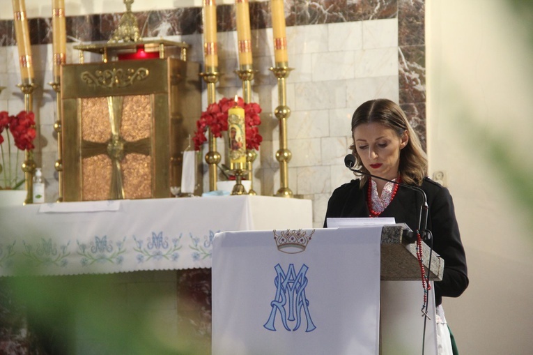 Łękawka. Poświęcenie kapliczki Matki Bożej Królowej Pokoju