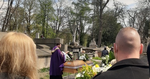 Pogrzeb s. Bernardyny Bobber