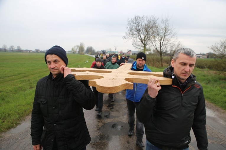 Droga mężczyn do św. Józefa 