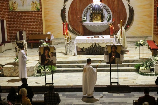 Greckokatolicka liturgia Wigilii Paschalnej w Bielsku-Białej-Leszczynach