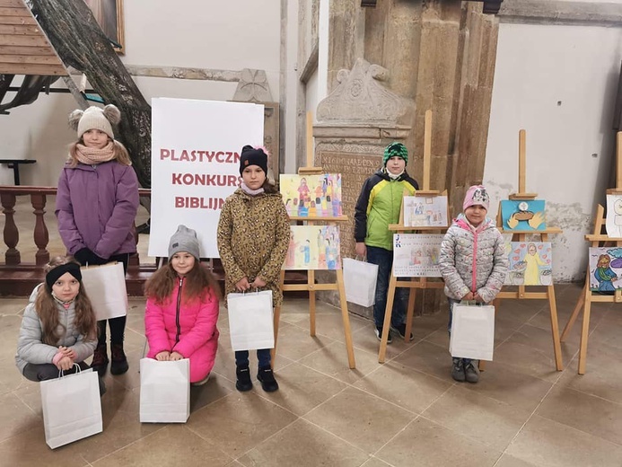 Strzegom. Plastyczny konkurs biblijny