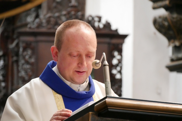 Eucharystia za śp. abp. Gocłowskiego