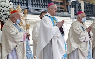 "Naśladujmy przykład służby, jaki nam pozostawiła Maryja"