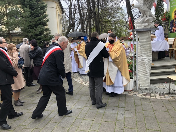 Uroczystość 40. rocznicy 3-majowej Mszy św. "Solidarności" w Andrychowie - 2021