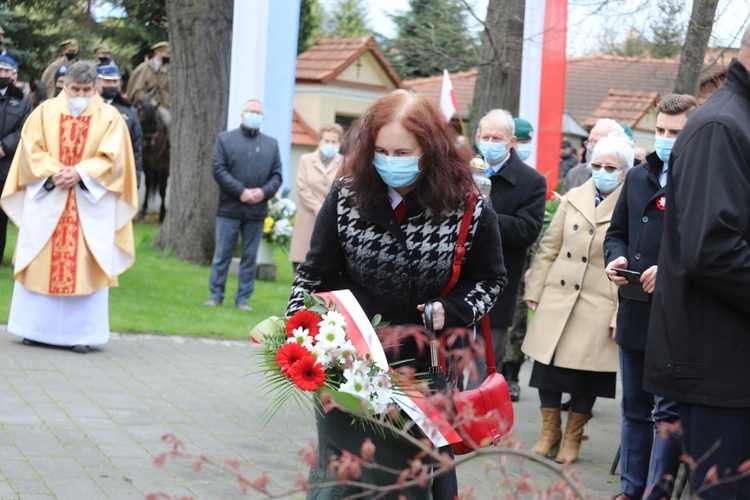 Uroczystość 40. rocznicy 3-majowej Mszy św. "Solidarności" w Andrychowie - 2021