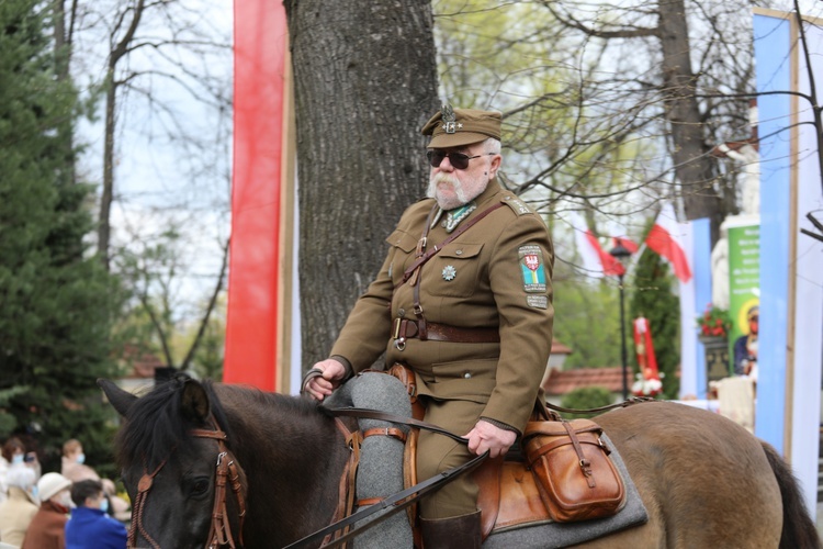 Uroczystość 40. rocznicy 3-majowej Mszy św. "Solidarności" w Andrychowie - 2021