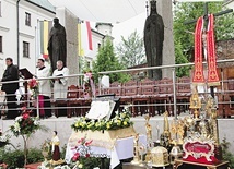 	Ku czci patrona Polski w tym roku zostanie tylko odprawiona Msza św. u paulinów.