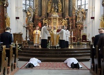 Trzech diakonów przyjmie święcenia kapłańskie
