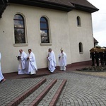 Ostatnie pożegnanie ks. prof. Józefa Kiedosa w Bierach